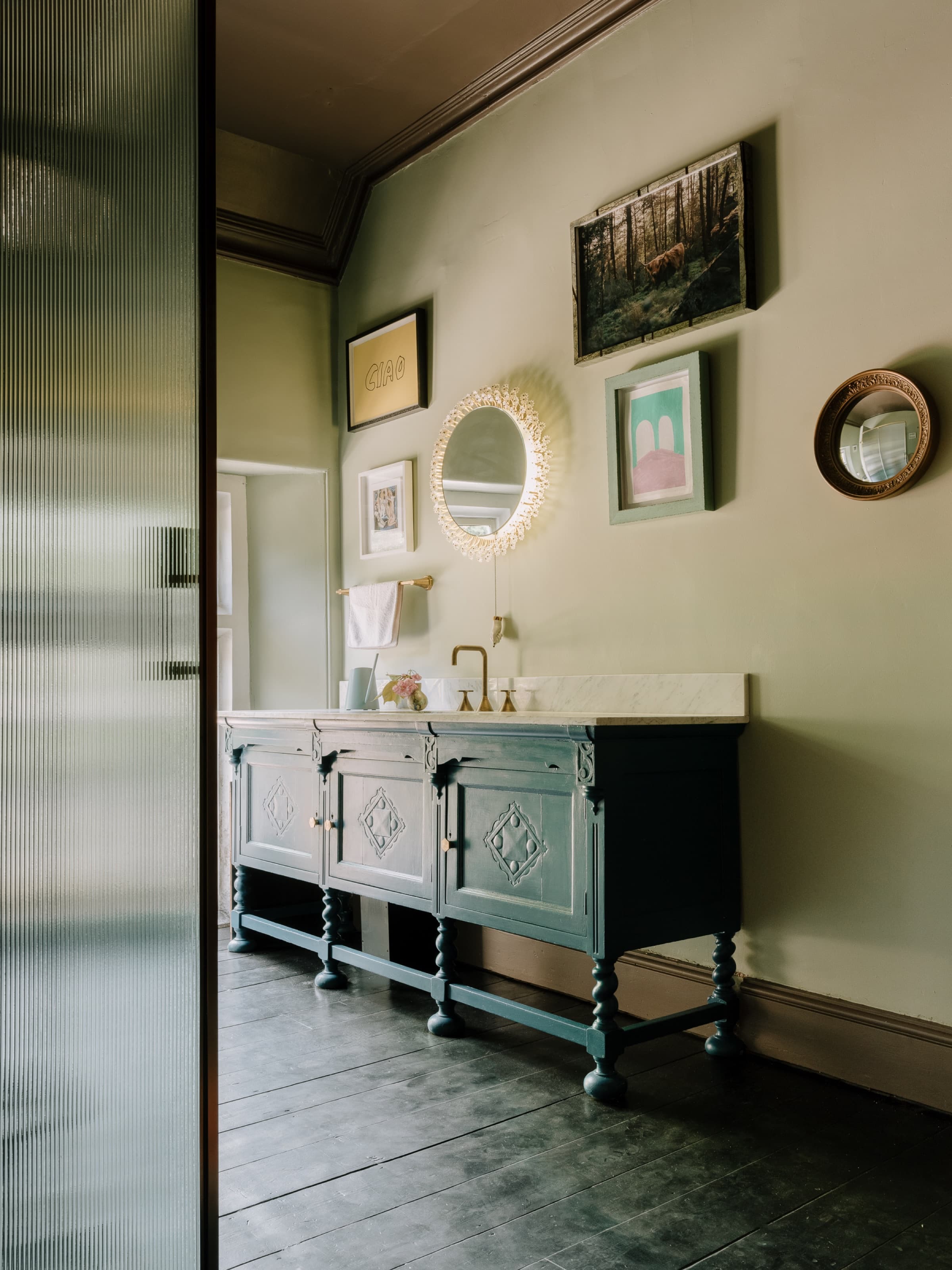 Somerleaze House bathroom, marble, brass fittings, Molton Brown