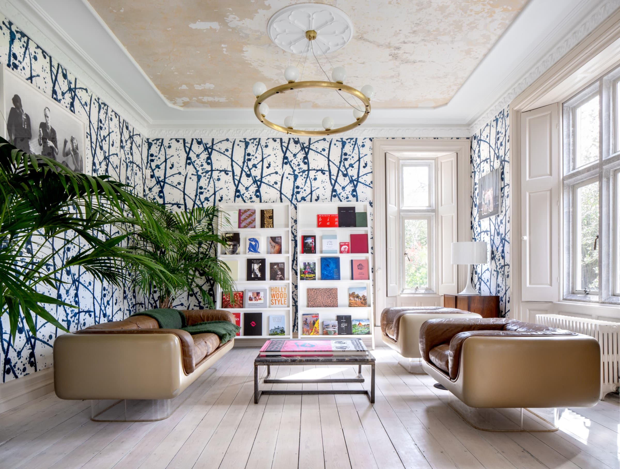 Somerleaze House living room