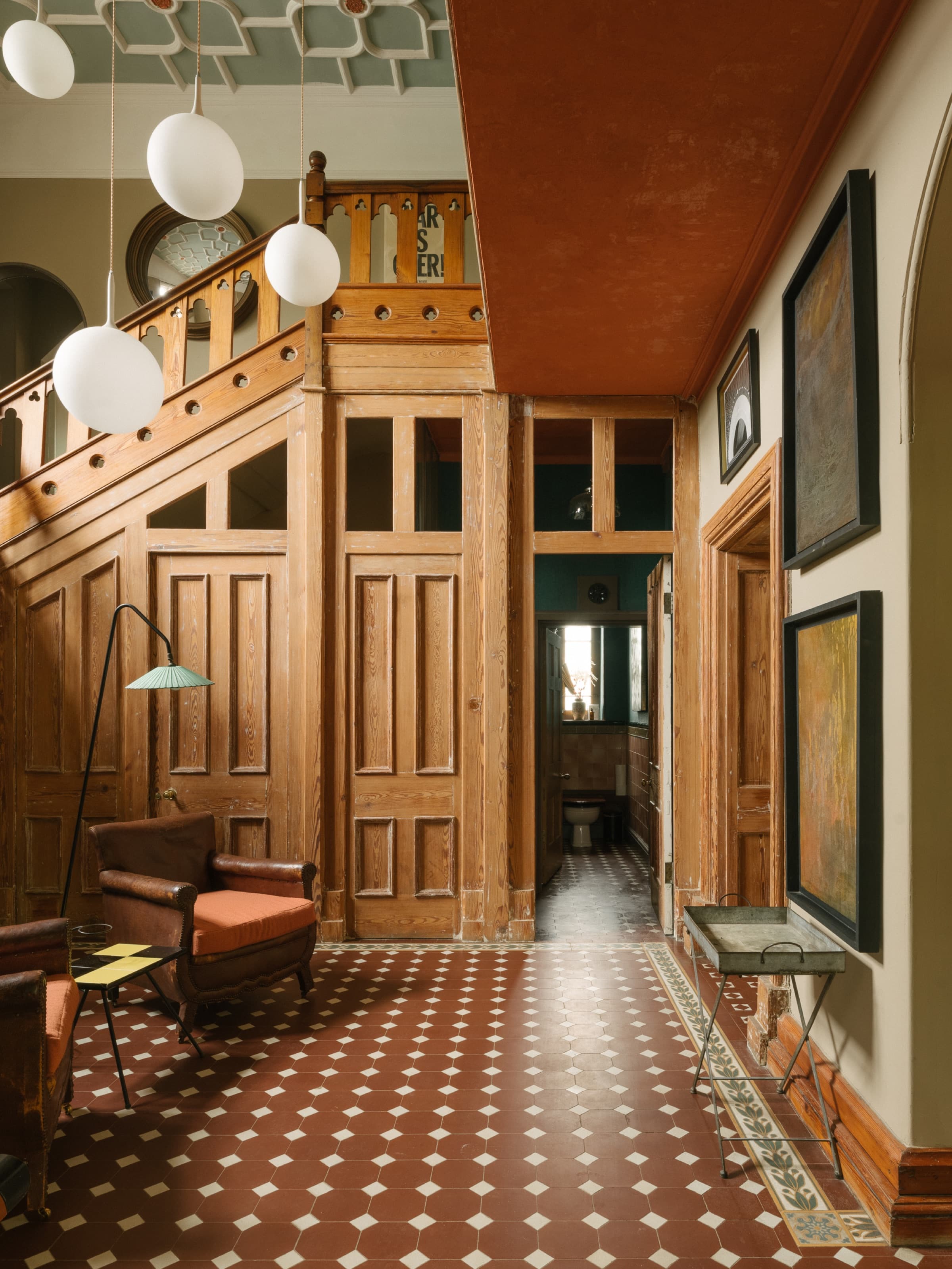 Somerleaze House staircase hall